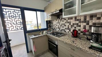 Apartment, 1 Bedroom, Accessible, Balcony | Interior