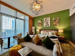 Living area - Downtown Luxe Studio w/ Pools & Gym
(Dubai)