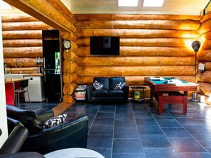 House | Living area - Spacious Holiday Home With Internet (Lomnice nad Popelkou)