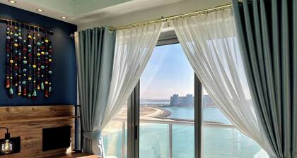 2-bedroom apartment in charming Ras Al Khaimah with WiFi, AC