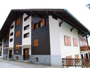 Apartment | Exterior