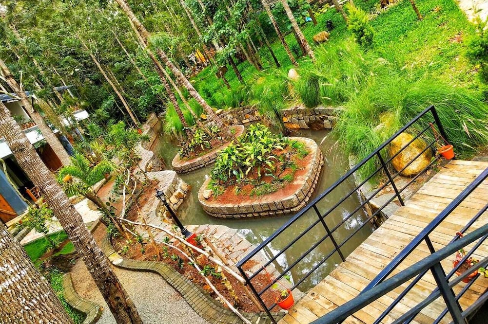 kolaahalam Mainland Resorts and Spa