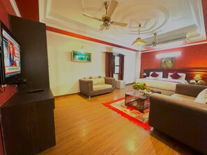 Luxury-Suite