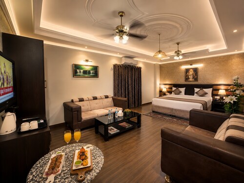 Hotel The Grand Shoba