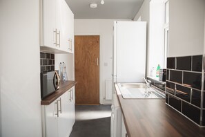 Shared Dormitory, 1 Bedroom, City View | Interior