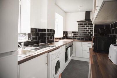 Room in Guest Room - Spacious Size Room in Leicester