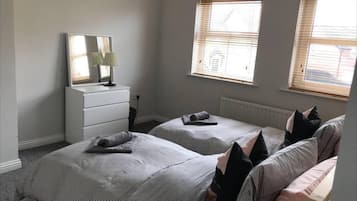 Ferienhaus | 3 Schlafzimmer, kostenloses WLAN, Bettwäsche