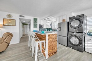 House, Multiple Beds (Coastal Bliss) | Private kitchen | Oven, toaster