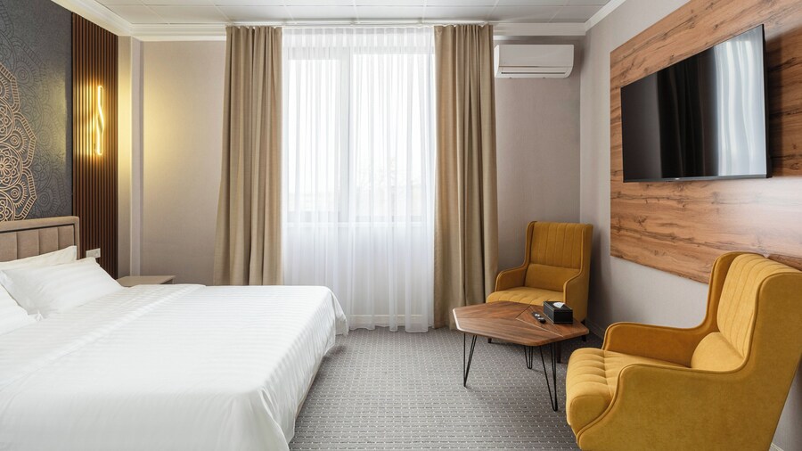 Cozy Hotel