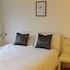 Room in Guest Room - Large Comfortable Room in Coventry