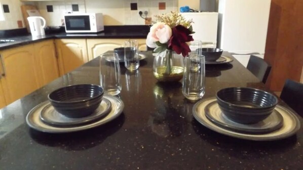 Shared Dormitory, 1 Bedroom, City View | Interior - Room in Guest Room - Spacious Double Room in Coventry (Coventry)