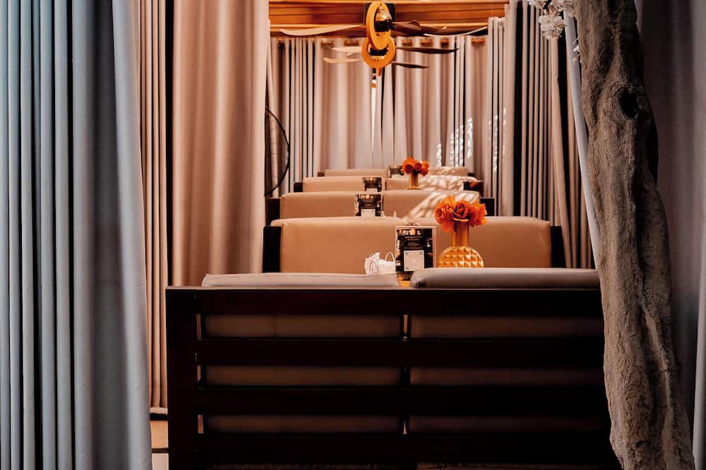 Tchetche Hotel & Restaurant