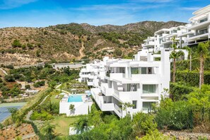 Apartment | 2 bedrooms - Hillside Flat With Pool in Palo Alto - Ref M49 (Ojén)