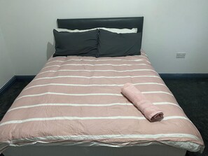 Shared Dormitory, 1 Bedroom, City View | 1 bedroom