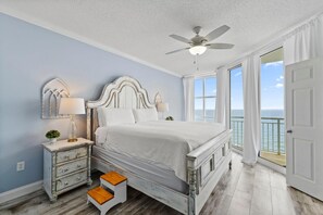 Condo, Multiple Beds (Palacio 1704) | 3 bedrooms, iron/ironing board, WiFi