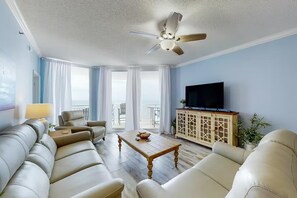 Condo, Multiple Beds (Palacio 1704) | Living area | TV