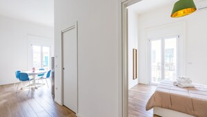 Sınıflandırılmamış resim, 45 üzerinden 2, düğme