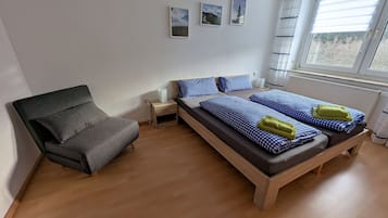 1 bedroom, travel crib, free WiFi, bed sheets