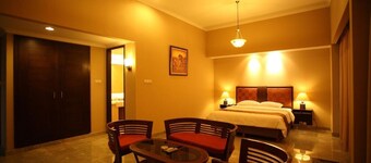 New Hotel Couple In Karachi