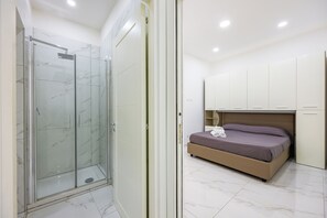 3 habitaciones, wifi gratis y ropa de cama 
