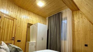 1 soverom, skrivebord og wi-fi (inkludert)