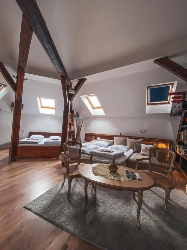 Chambre Familiale, non-fumeur, salle de bains privée