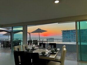 Dining - Oceanfront PH with Private Pool (Nuevo Vallart)