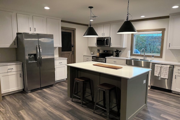 Refrigerador, microondas, horno, placa de cocina