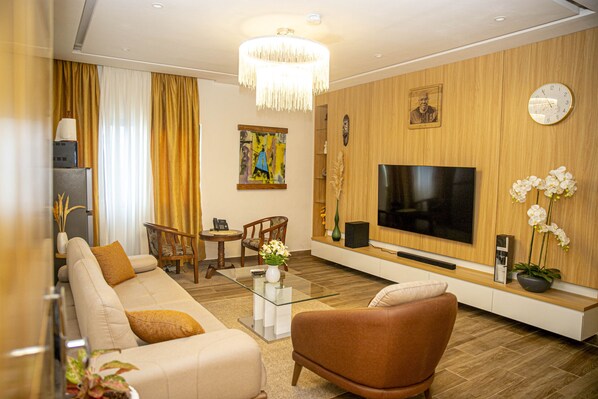 Suite, baño en la habitación (Espace pour fumer) | Lounge