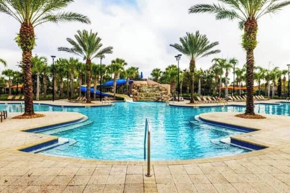 Pool - Solterra close toclubhouse,pool,grill,spacious5440 (Davenport)