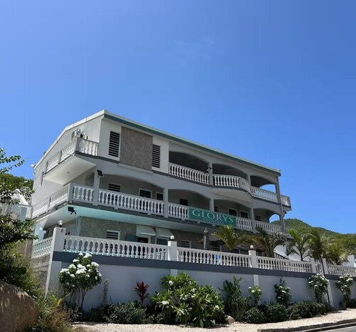 Affordable St. Maarten Escape