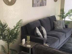Fernseher, Kamin