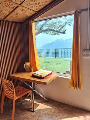 Family Room | Balcony view - The Himalaya Retreat Resort (Mussoorie)