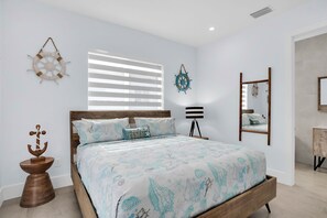 4 bedrooms, iron/ironing board, free WiFi, bed sheets