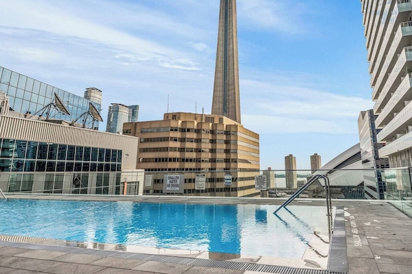 Deluxe Condo, 3 Bedrooms, Balcony, City View | Terrace/patio