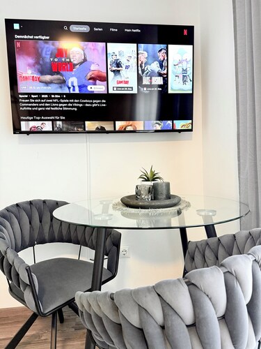 Apartment close to the center with balcony | Netflix | Smart TV