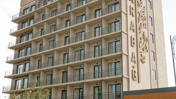 Bagian depan properti