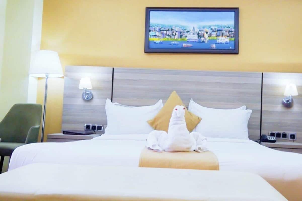Standard Double Room, Balcony, City View | Free WiFi, bed sheets