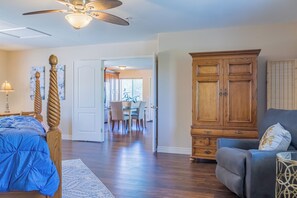 1 Schlafzimmer, Bügeleisen/Bügelbrett, WLAN, Bettwäsche