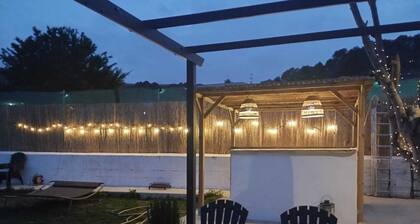 Villa Franz Complete house, near Sitges, with swimming pool and guest house
