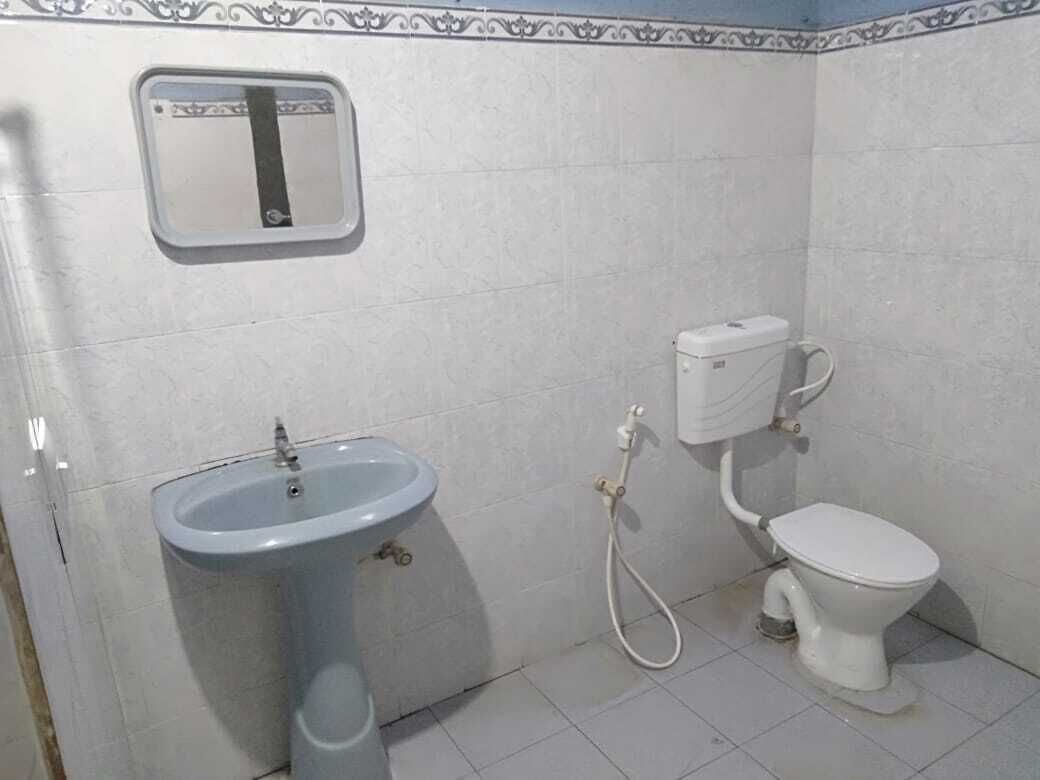 Jabón, papel higiénico