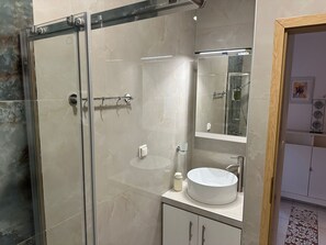 Bathroom - Anna Maria Family House 2 (Kalabaka)