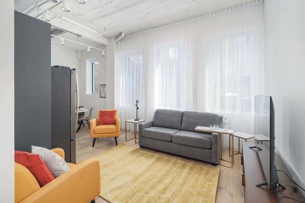 Télévision, espaces bureaux