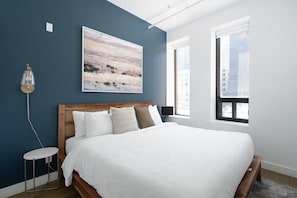 2 bedrooms, desk, iron/ironing board, travel crib