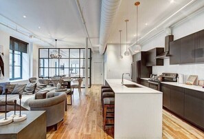 Interior - Mercer|Penthouse 6Beds-3BA|12Guests|Old Mtl (Montréal)