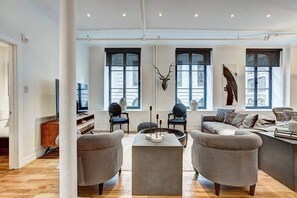 TV, offices