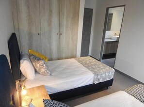 3 slaapkamers, een bureau, gratis wifi