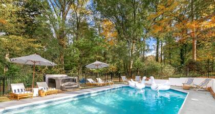 Scott Luxe Villa w Pool, Hot Tub & Games!