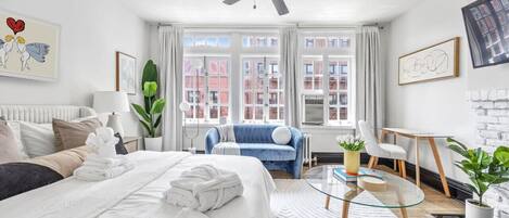 1 bedroom, desk, iron/ironing board, free WiFi