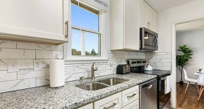 Modern Bungalow | Game Room | Fire Pit | Grill